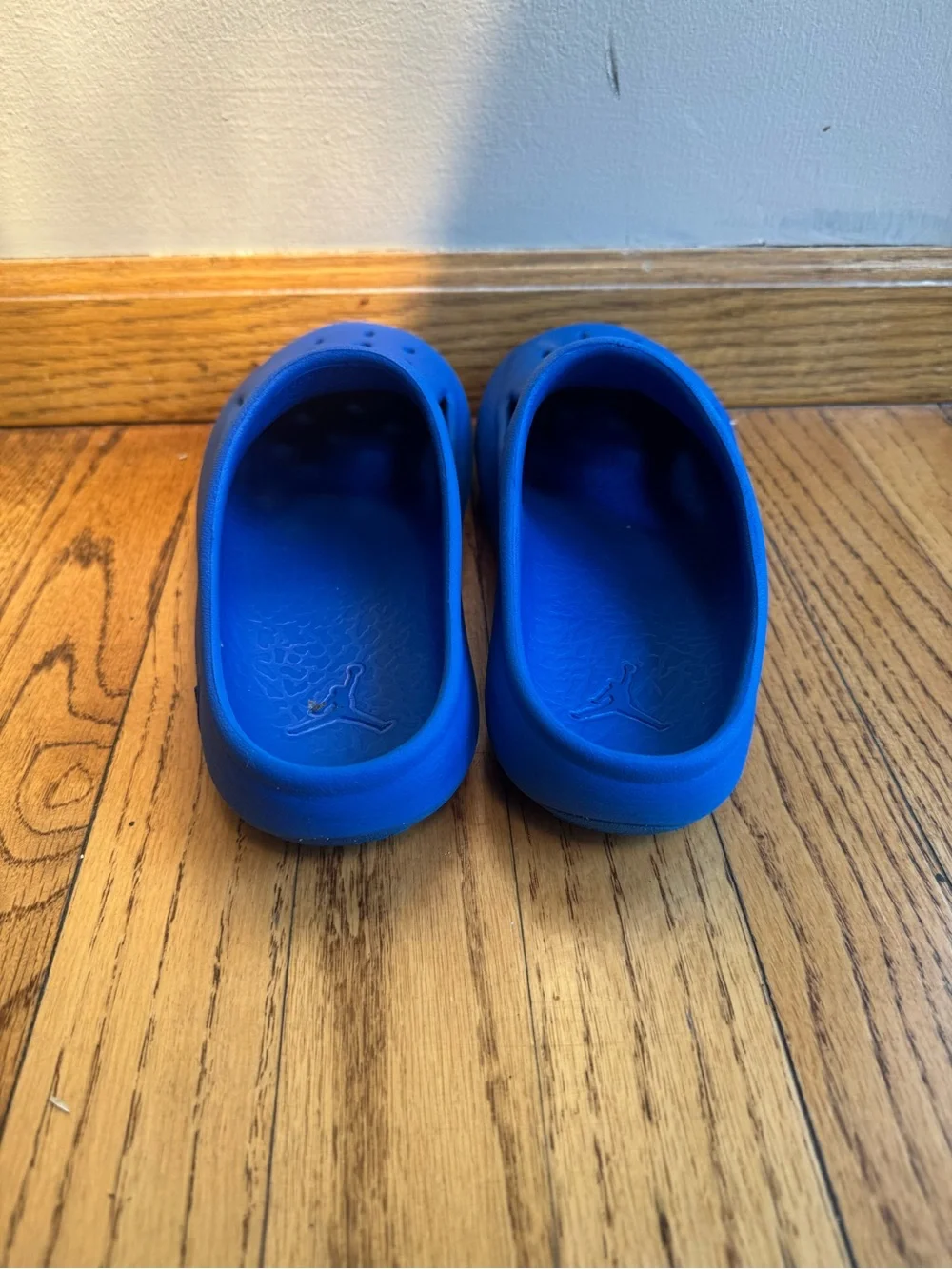 Jordan Slip On Slides Size 6 Youth